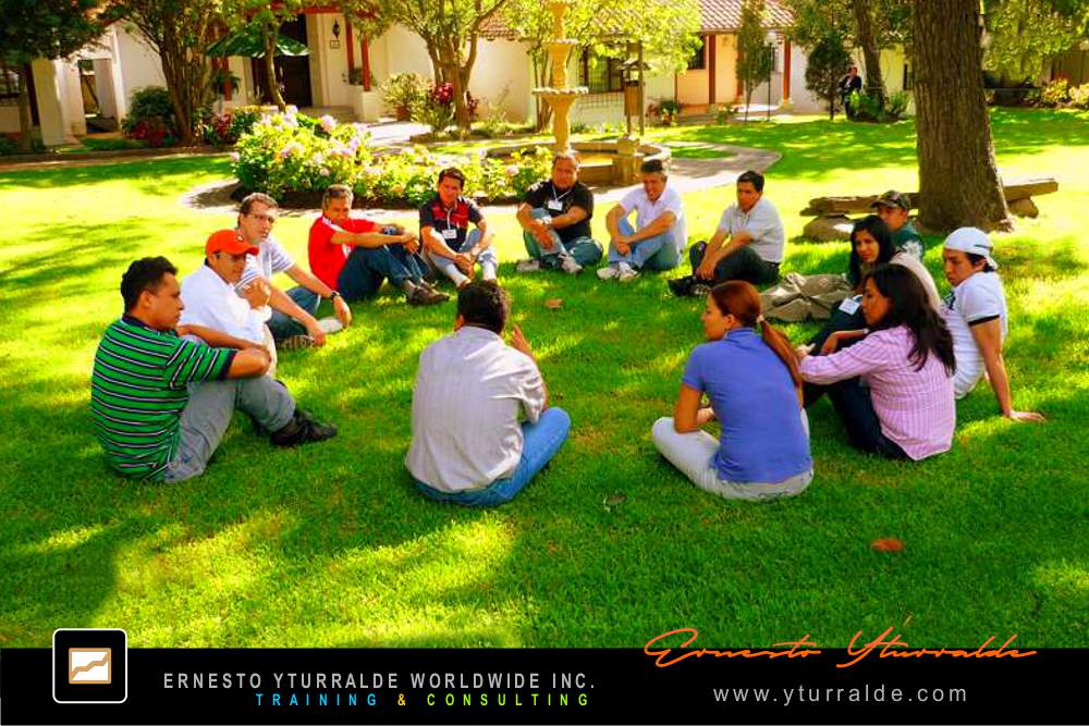Talleres Lúdicos | Team Building LATAM Talleres de Cuerdas Bajas | Team Building Empresarial para el desarrollo de equipos de trabajo