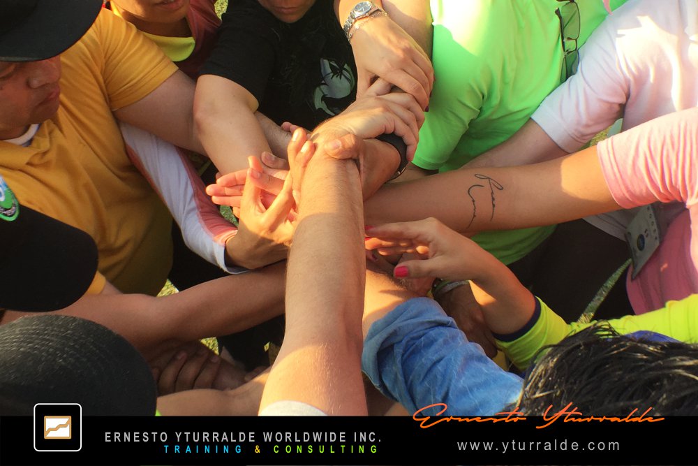 Talleres Lúdicos | Team Building LATAM Talleres de Cuerdas Bajas | Team Building Empresarial para el desarrollo de equipos de trabajo