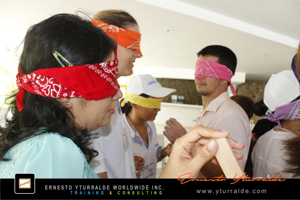 Talleres Lúdicos | Team Building LATAM Talleres de Cuerdas Bajas | Team Building Empresarial para el desarrollo de equipos de trabajo